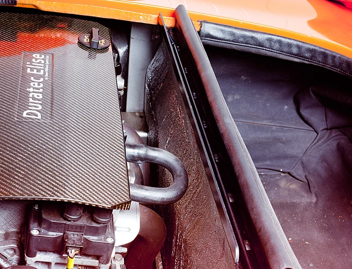 Boot lid Stay with Rubber Seal & Heatshield - Image 3